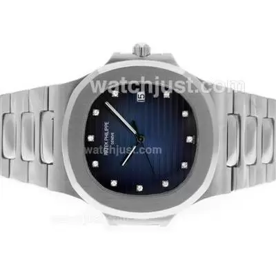 Patek Philippe Nautilus Automatic Movement With Blue Dial S/s