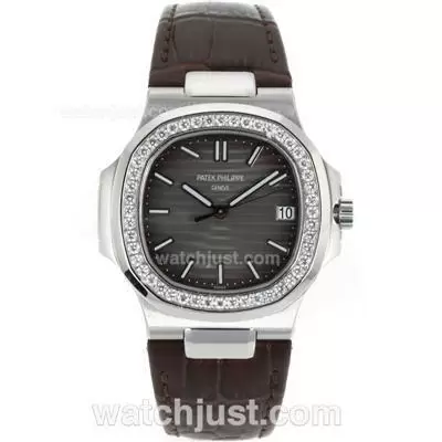 Patek Philippe Nautilus Jumbo Mbw Automatic Movement Diamond Bezel With Gray Dial Leather Strap