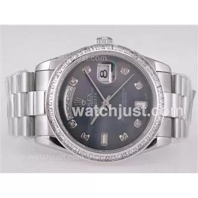 Rolex Day Date Automatic Movement Cz Diamond Bezel With Black Mop Dial Diamond Marking