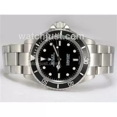 Rolex Submariner Automatic With Black Dial And Bezel