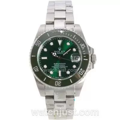 Rolex Submariner Automatic With Green Dial And Bezel S/s Medium Size