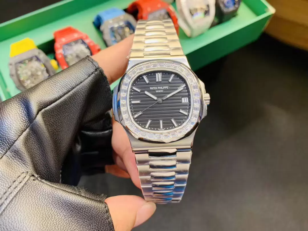 Swiss Patek Philippe Nautilus Black Dial With Diamond Case