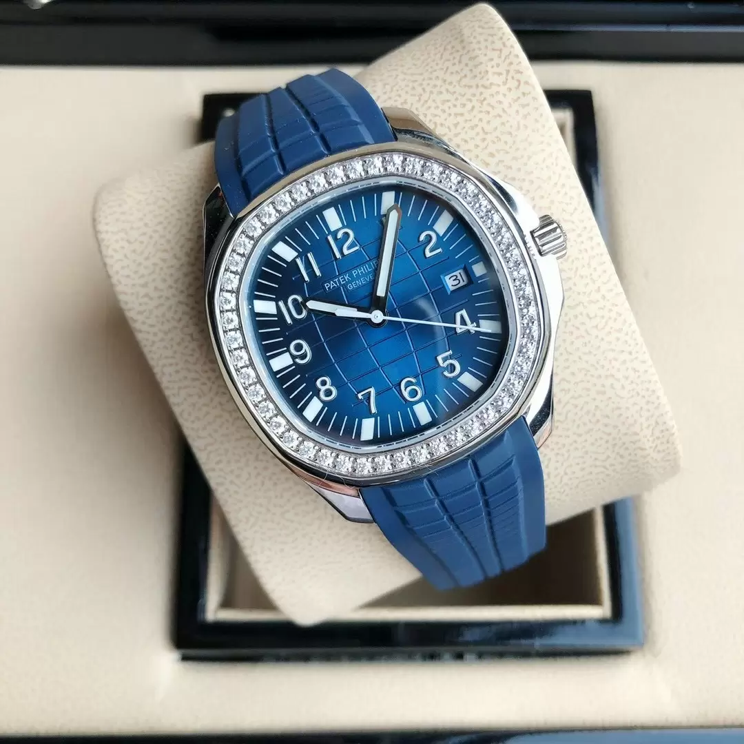 Swiss Patek Philippe Nautilus Blue Dial With Diamond Case