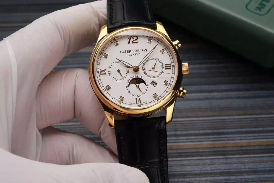 Swiss Patek Philippe With Leather Strap