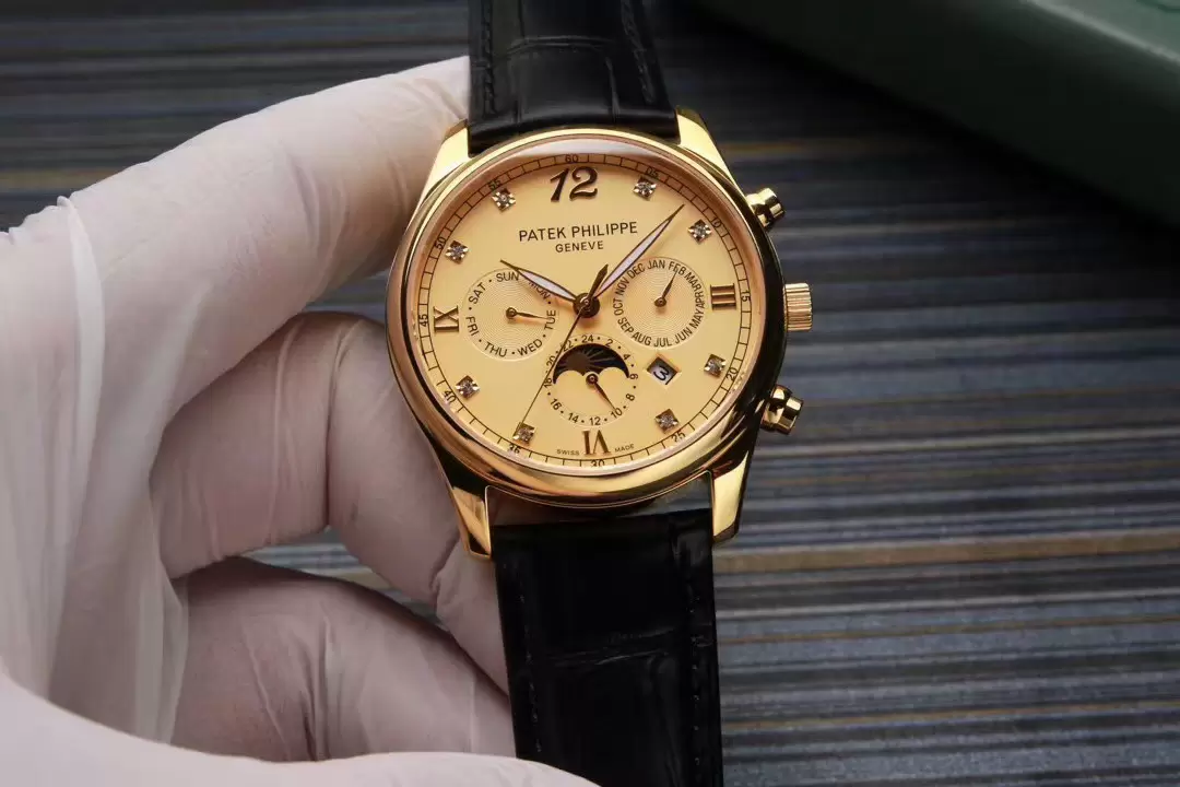 Swiss Patek Philippe With Leather Strap