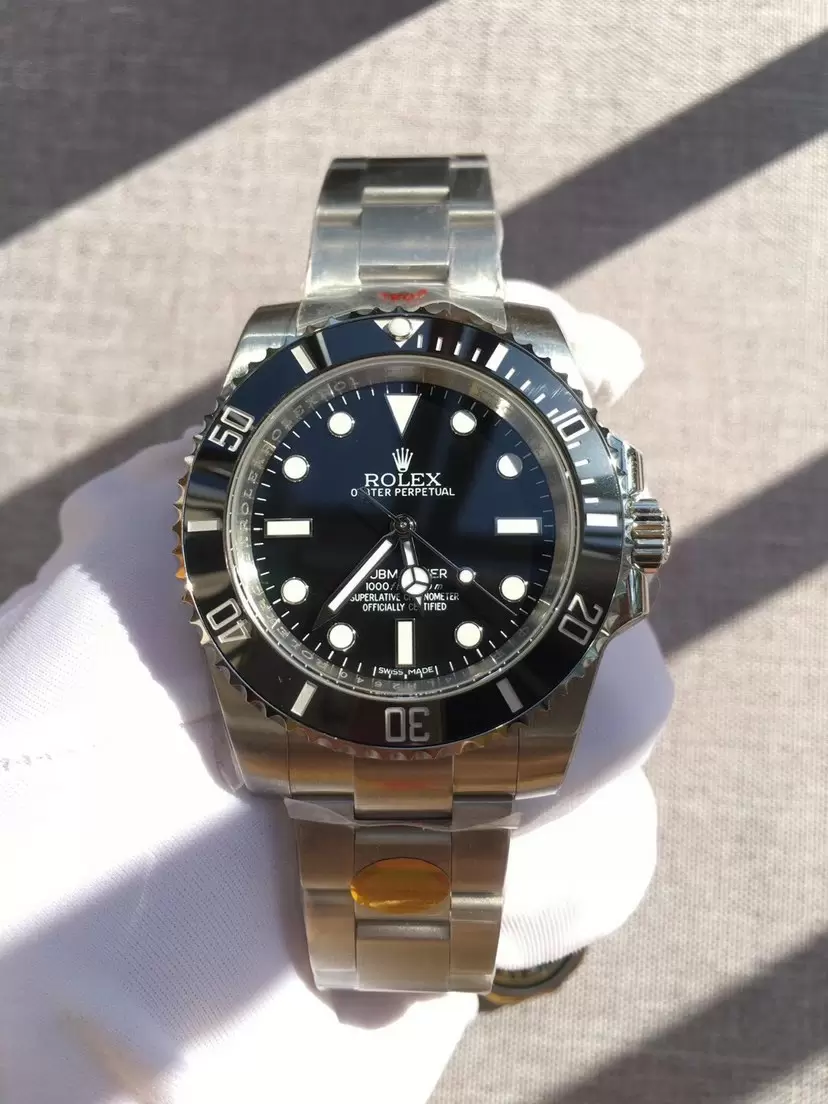 Swiss Rolex Submariner Automatic With Black Bezel And Dial